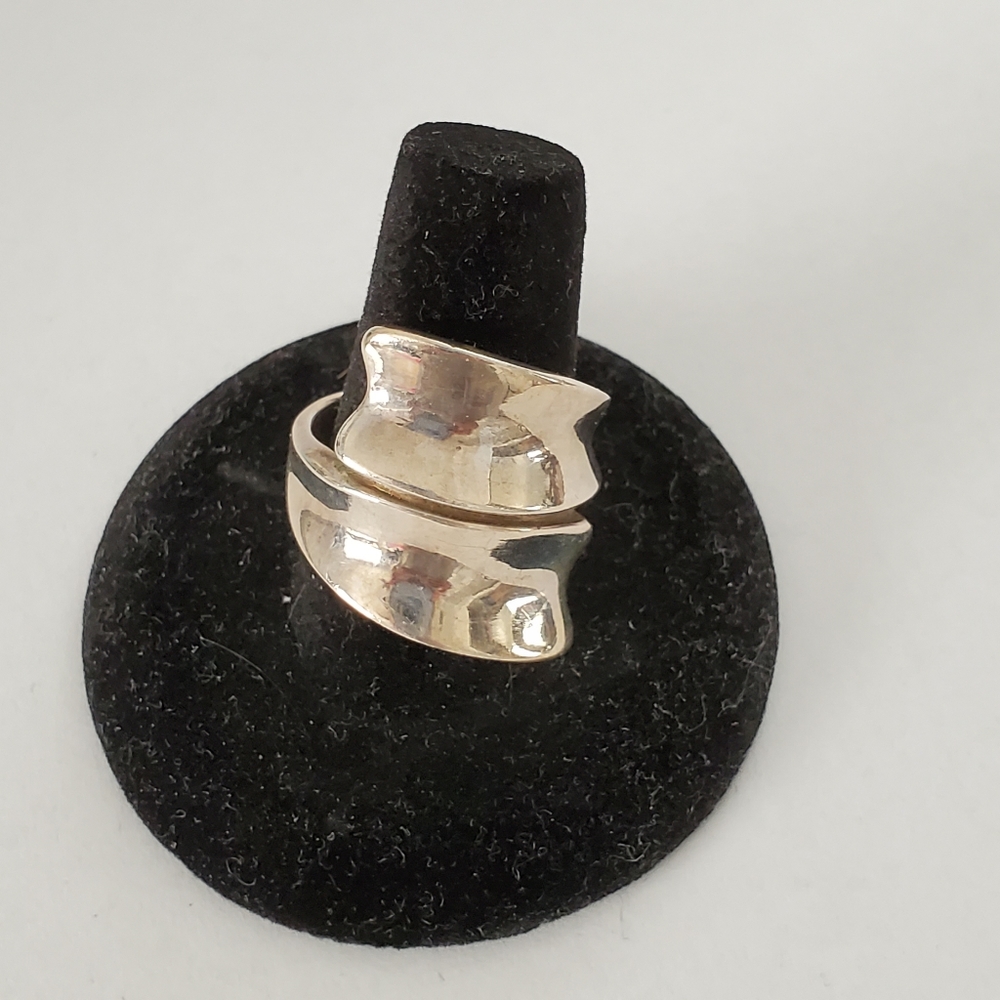Silver Ring 925 Thailand Abstract Swirl Design Size 11